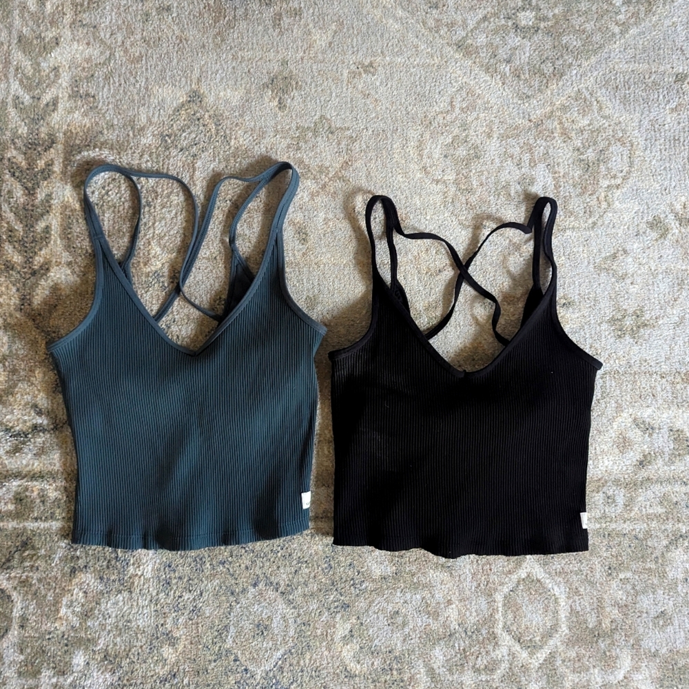 Vuori Rib Crop Tanks, Teal & Black